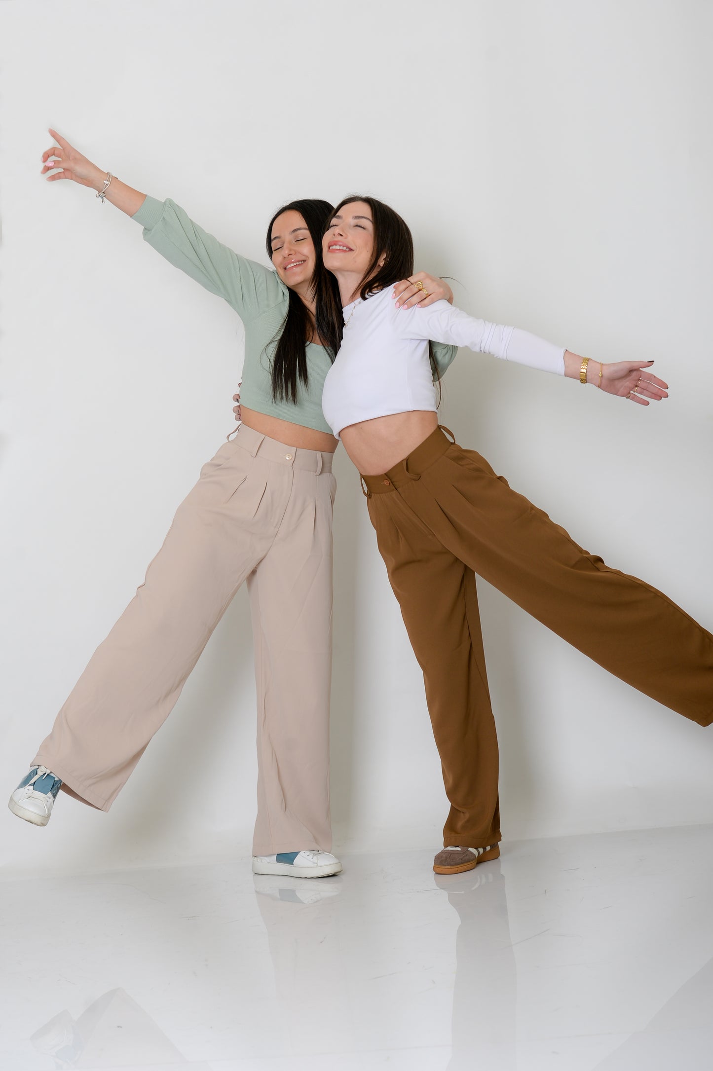 Petite Wide-Leg Trousers