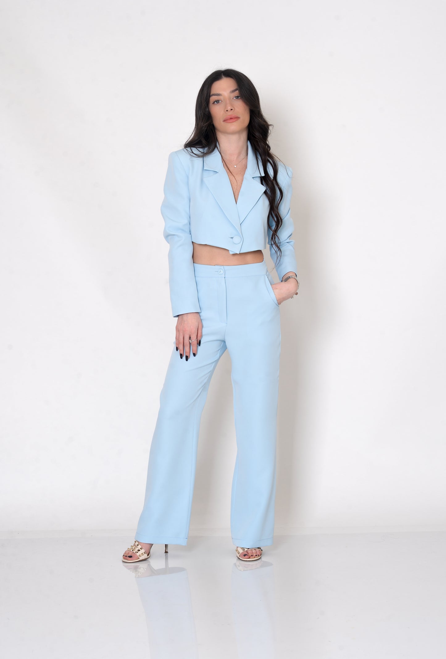 Cropped Power Blazer